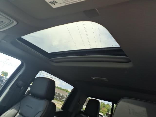 2026 GMC Sierra 1500 4WD Denali Crew Cab with Denali Reserve, Denali Preferred, Power Sunroof, Trailering, MultiPro Power Steps, 13.4" Premium GMC Infotainment with Google Built-In, and GMC Pro Safety