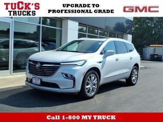 2023 Buick Enclave AWD Essence with Premium Leather, Dual Moonroof, Bose Premium, Technology, Heated Steering Wheel, and Trailering