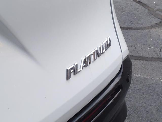 2023 Toyota Sienna AWD Hybrid Platinum 30,125 Miles