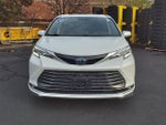 2023 Toyota Sienna AWD Hybrid Platinum 30,125 Miles