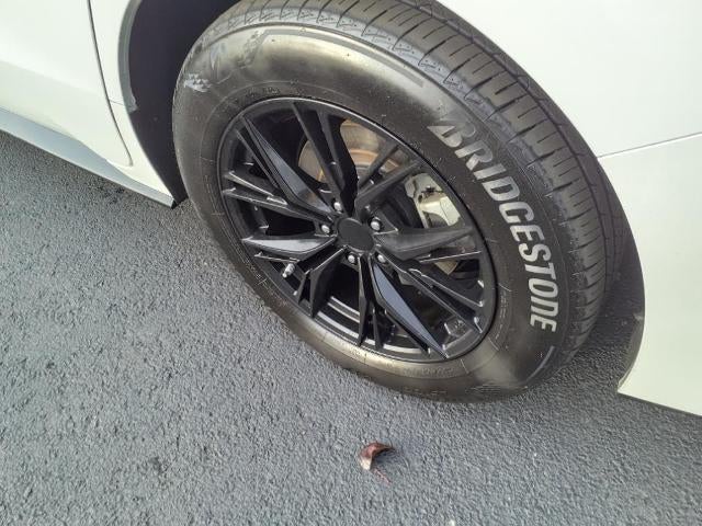 2023 Toyota Sienna AWD Hybrid Platinum 30,125 Miles