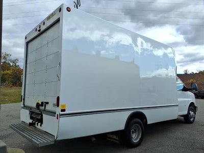 2023 GMC Savana Cutaway 3500 RWD Convenience and Power Convenience 30,303 Miles