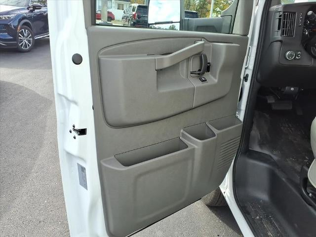 2025 GMC Savana Cutaway 4500 RWD 4500 177" Wheelbase with Dejana Cube Box, Dual Rear Wheels, Theft Deterrent, Power Convenience, Convenience, Chrome Appearance, and Rear Vision Camera