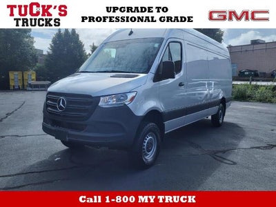 2022 Mercedes-Benz Sprinter Cargo Van AWD V6 Diesel 19,998 Miles