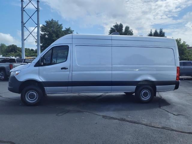2022 Mercedes-Benz Sprinter Cargo Van AWD V6 Diesel 19,998 Miles